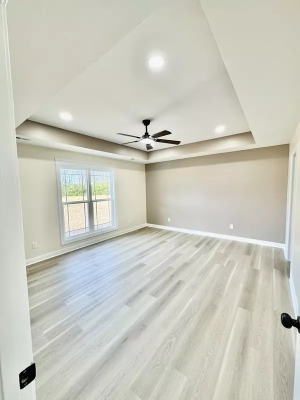 Bell Buckle, TN 37020,106 N Fork Church