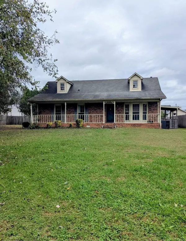 221 Benefield Dr, Smyrna, TN 37167