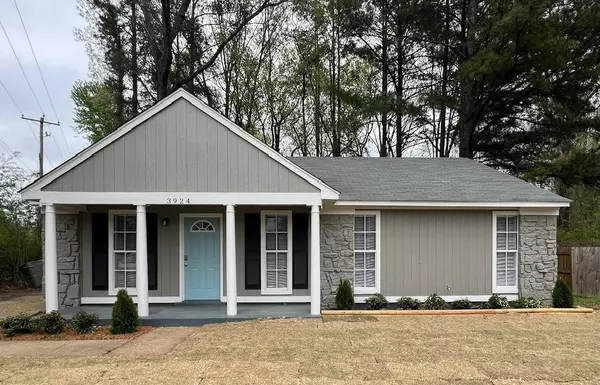 3924 WINWOOD DR, Memphis, TN 38128