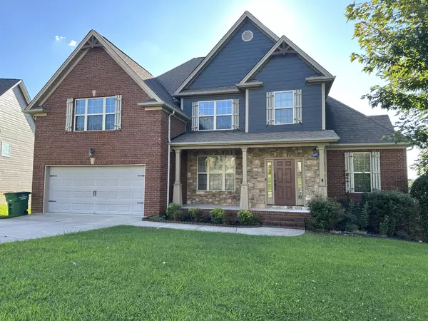 8762 Mckenzie Farm Drive, Ooltewah, TN 37363
