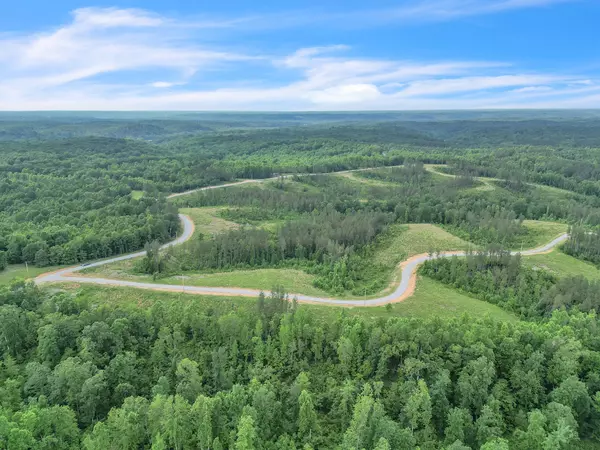 Dover, TN 37058,128 Sagebrush Way