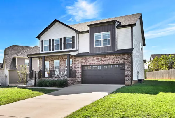 Clarksville, TN 37042,722 Banister Dr