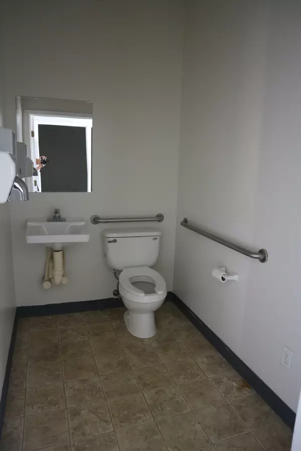 Murfreesboro, TN 37127,2246 Keeneland Commercial Blvd