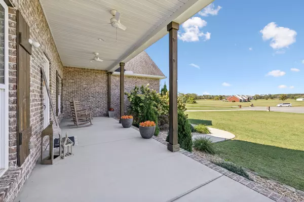 Unionville, TN 37180,107 Holly Ct