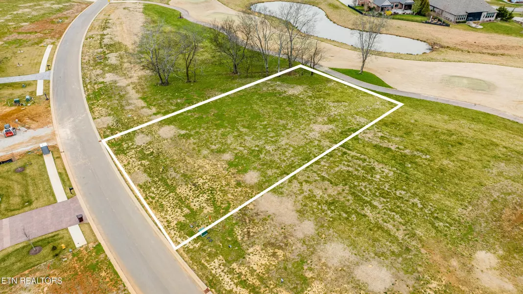 4617 Old Club Rd, Loudon, TN 37774