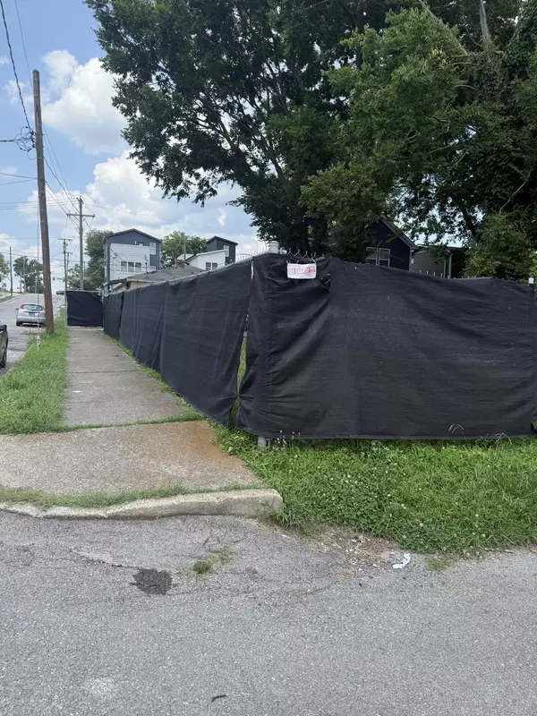 Nashville, TN 37210,13 Perkins St