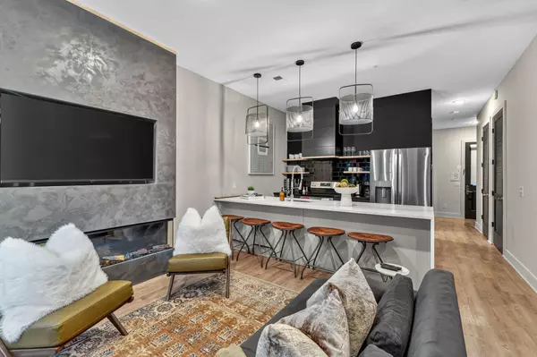 Nashville, TN 37212,1012B 18th Avenue #S