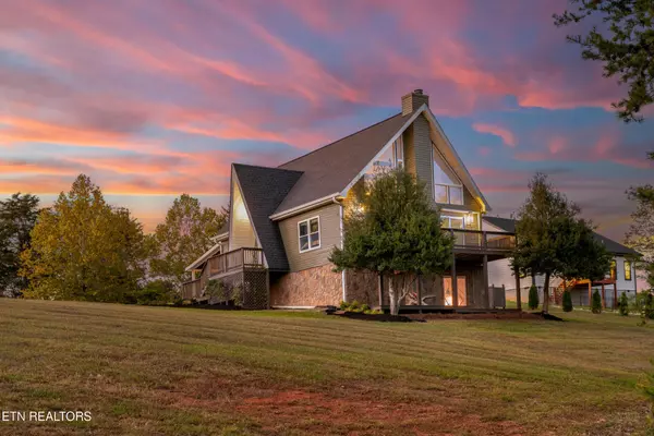 Kodak, TN 37764,836 River Cliff Drive