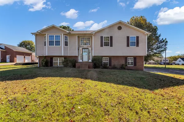 Columbia, TN 38401,926 Cranford Hollow Rd