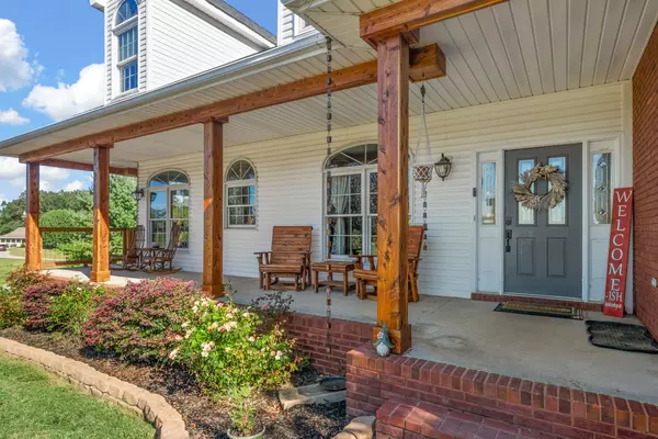 2175 Jim Taylor Rd, Woodlawn, TN 37191