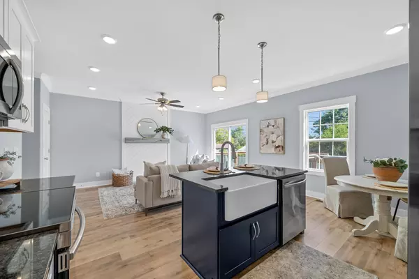 Clarksville, TN 37043,511 Charleston Cove Way