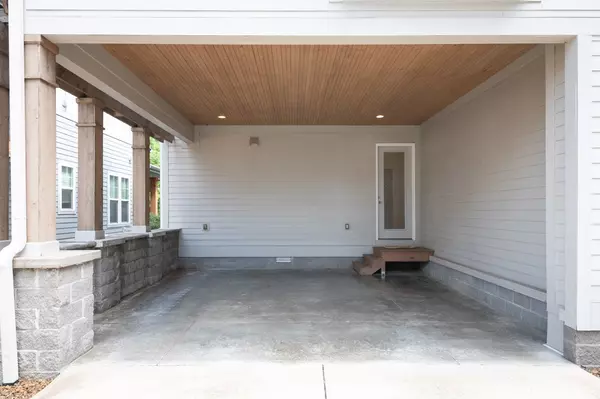 Nashville, TN 37206,300C Tillman Ln