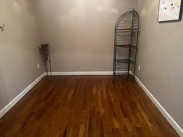 Adamsville, TN 38310,585 GB PLUNK RD