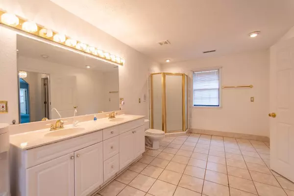 Waynesboro, TN 38485,518 CARROLL HOLLOW RD