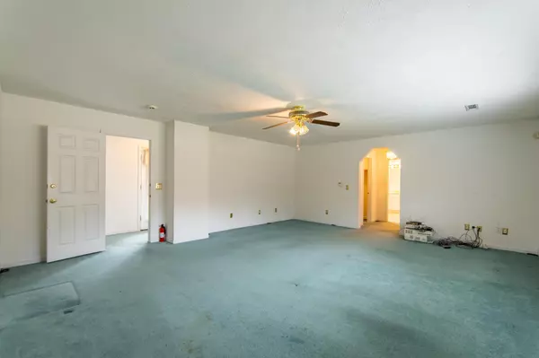 Waynesboro, TN 38485,518 CARROLL HOLLOW RD