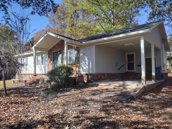 635 EAST END DR,  Savannah,  TN 38372