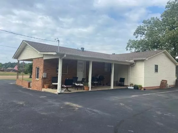 Adamsville, TN 38310,2455 Hwy 64