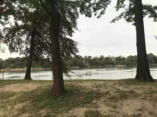 Savannah, TN 38372,0 PRAIRIE LAND DR DR