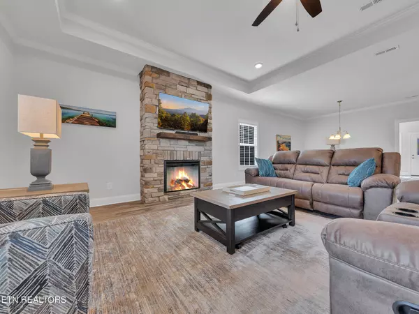 Loudon, TN 37774,148 Elokwa Way