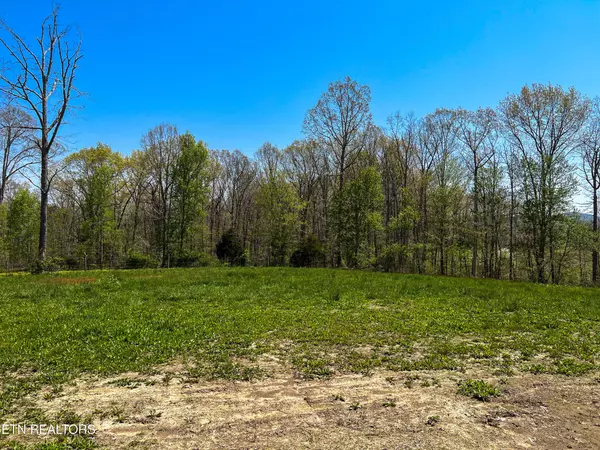 Crossville, TN 38572,326 Breckenridge Drive