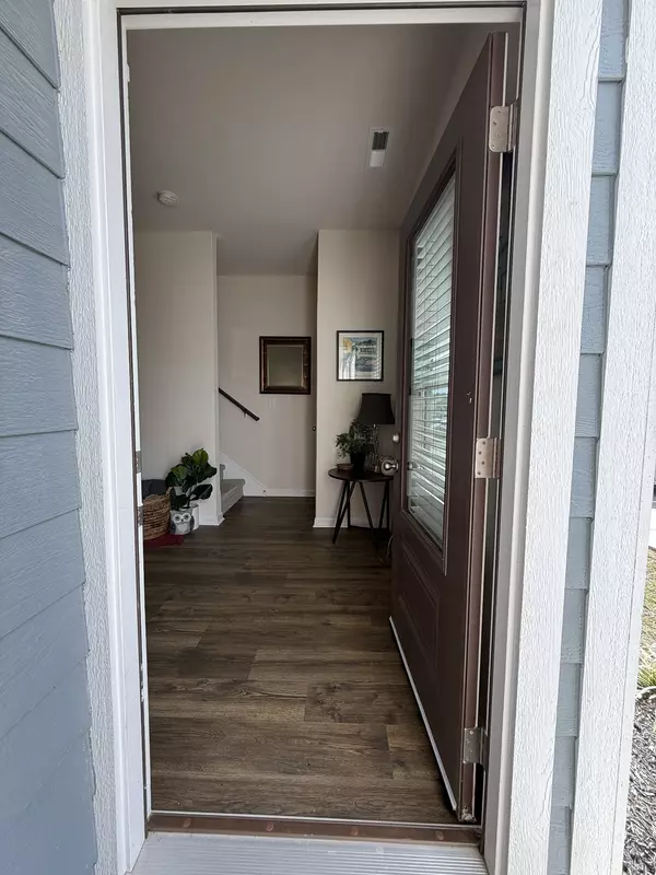 La Vergne, TN 37086,8074 Logan Dr