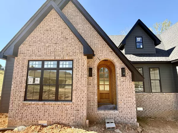 Pleasant View, TN 37146,1354 Rooster Ridge