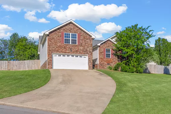 Clarksville, TN 37042,3157 Brook Hill Dr