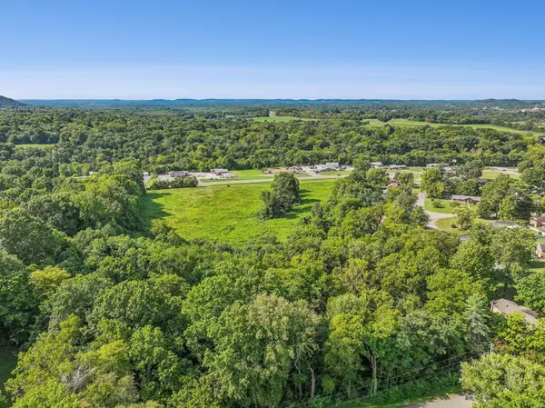 Columbia, TN 38401,0 Bear Creek Pike