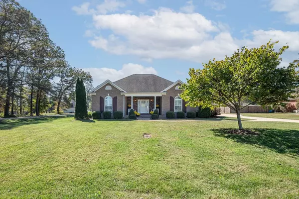 Lawrenceburg, TN 38464,114 Hummingbird Ln