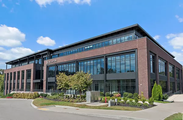 Franklin, TN 37064,329 S Royal Oaks Blvd