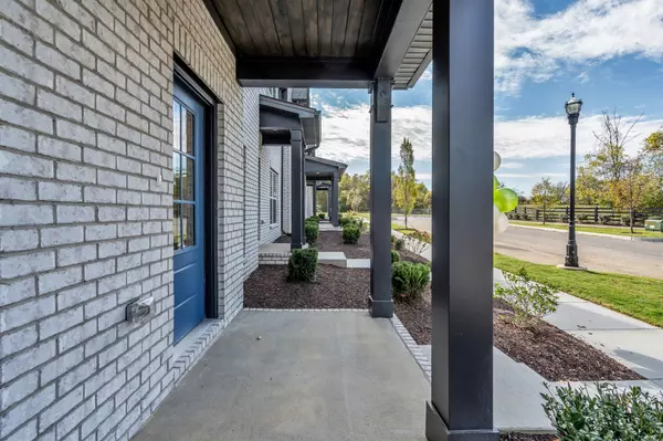 Hendersonville, TN 37075,126 Beignet Alley