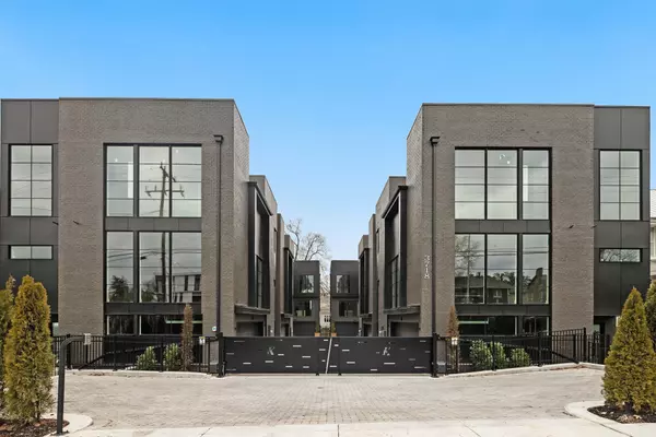 3718 West End Ave #2, Nashville, TN 37205