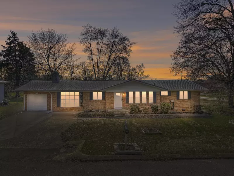 8002 Plaxco Drive, Chattanooga, TN 37421