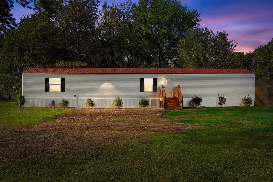 215 Alabama Ave, Oak Grove, KY 42262