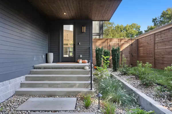 Nashville, TN 37215,2020 Castleman Dr