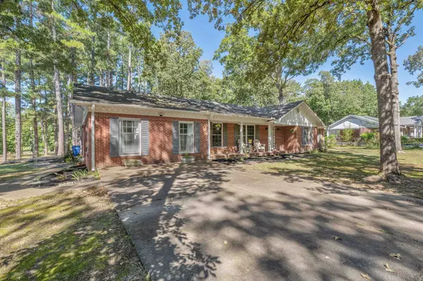 217 HICKORY ST, Adamsville, TN 38310