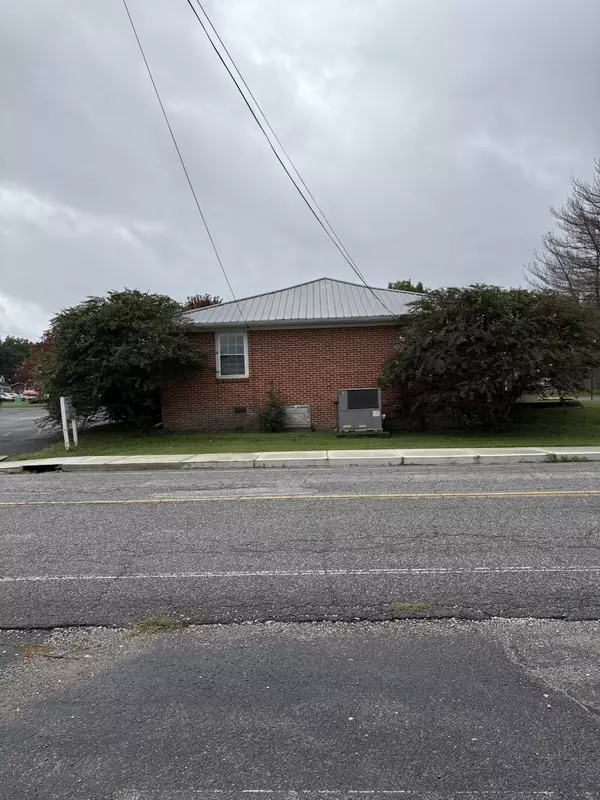 Manchester, TN 37355,900 McArthur St