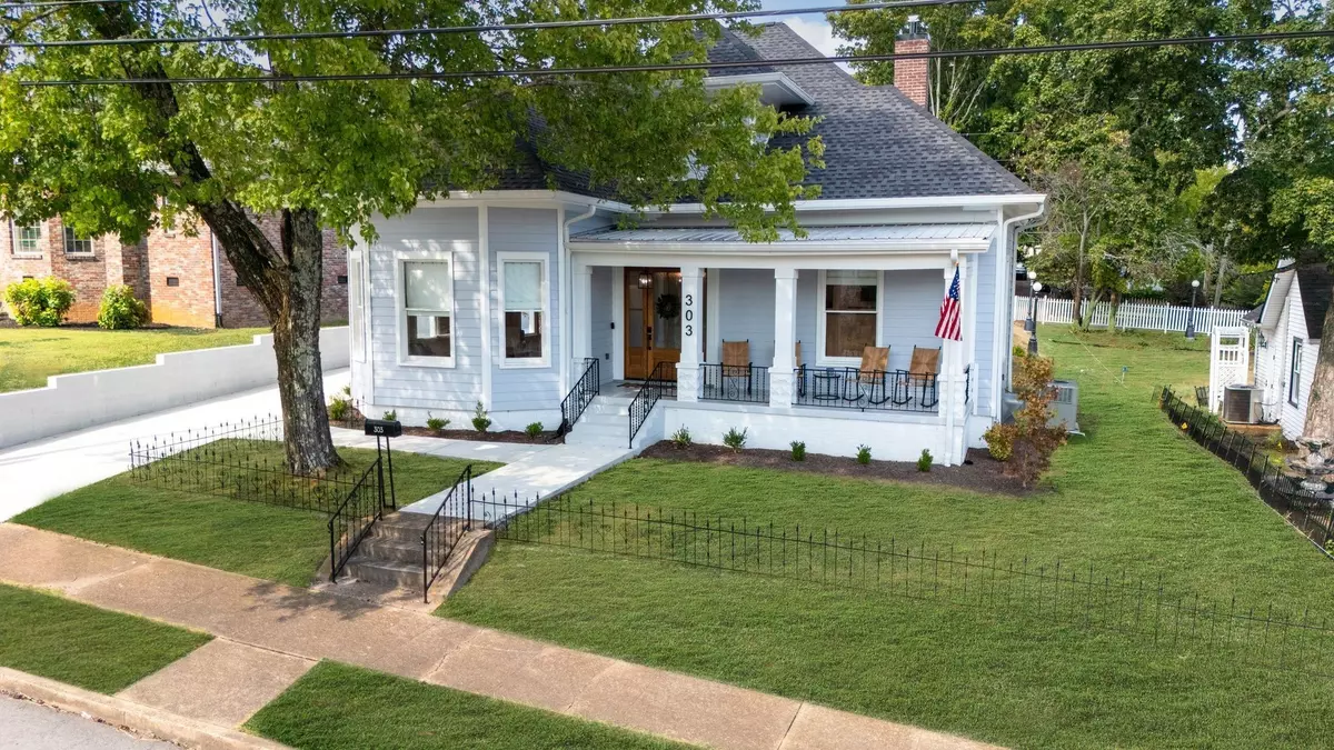 Dickson, TN 37055,303 West College Street