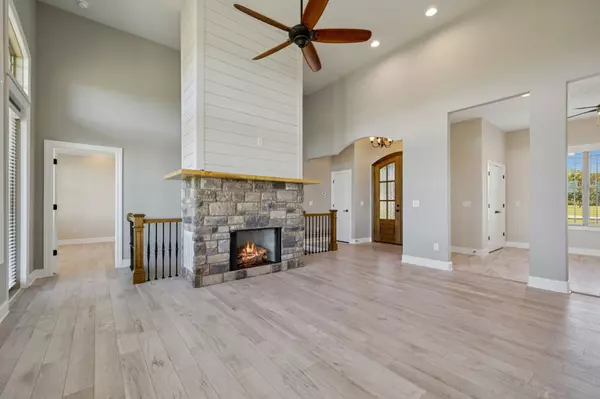 Morrison, TN 37357,105 Barbara Spears Rd