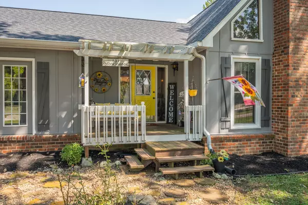 131 Stoneybrook Rd, Columbia, TN 38401