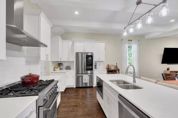Nashville, TN 37209,420B E Bend Dr