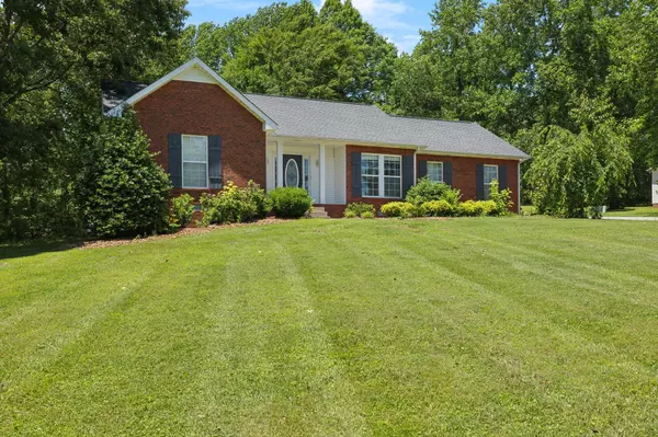 Pleasant View, TN 37146,1040 Heatherwood Rd