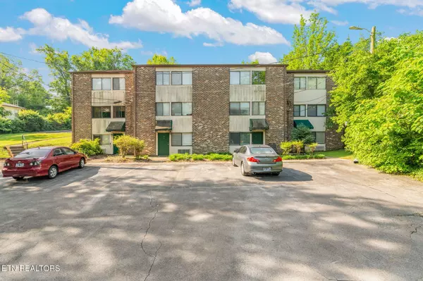 Knoxville, TN 37919,2755 Jersey Ave #A403