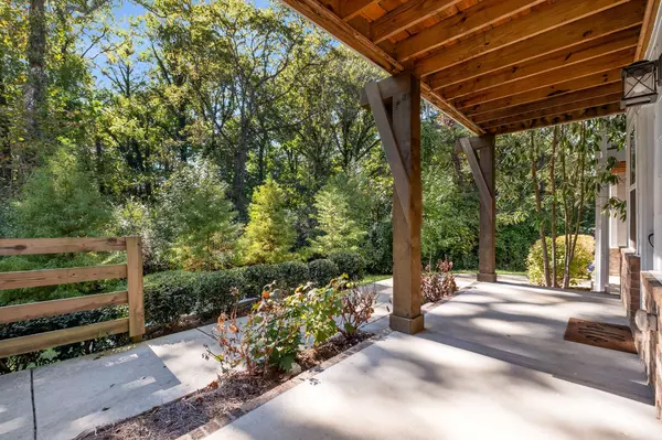 Nashville, TN 37221,506 Broussard Boulevard