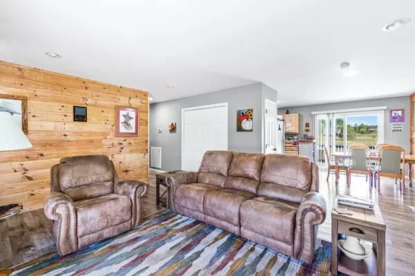 Doyle, TN 38559,237 Freemont Rd