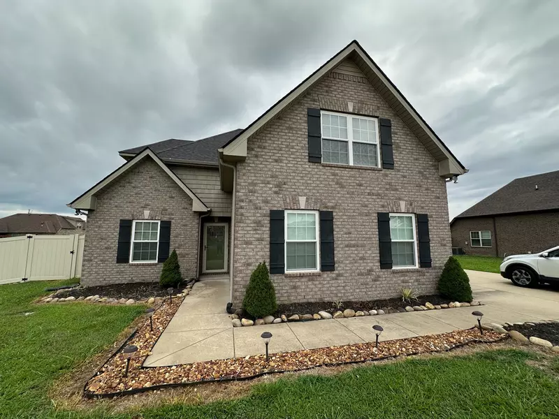 7912 Peridot Cir, Murfreesboro, TN 37127