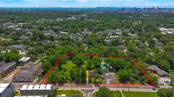 1012 E Trinity Ln, Nashville, TN 37216