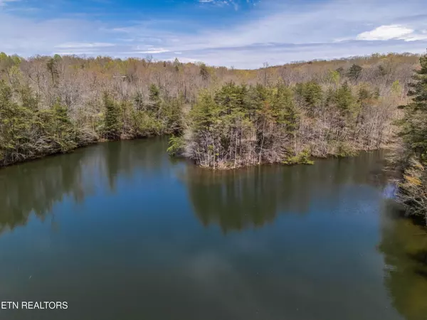 Crossville, TN 38572,0 Christian Rd