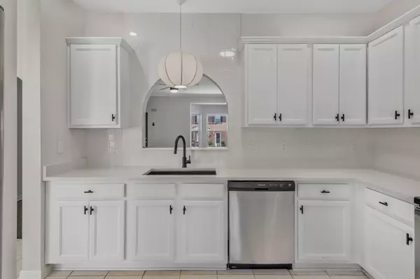 Franklin, TN 37064,1101 Downs Blvd #109