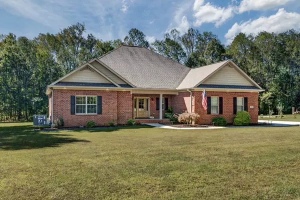 Fayetteville, TN 37334,18 Brookwood Dr